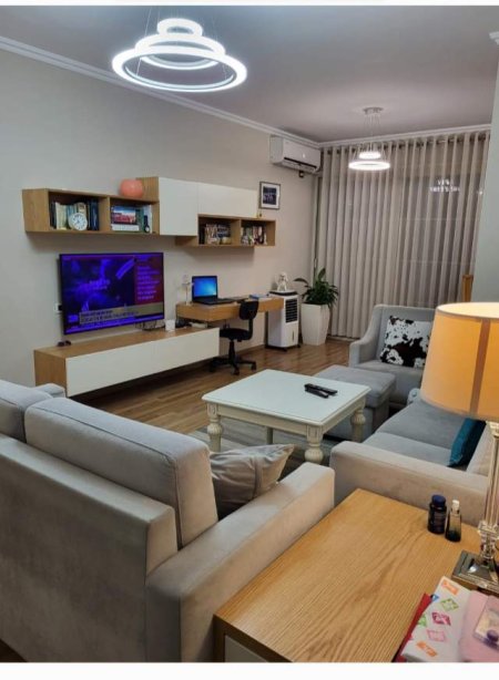 Tirane, jepet me qera apartament 2+1+BLK Kati 5, 100 m² 600 Euro (DON BOSKO)