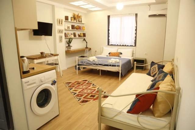 Tirane, jepet me qera apartament 1+1 Kati 2, 40 m² 600 Euro (RRUGA E DIBRES)