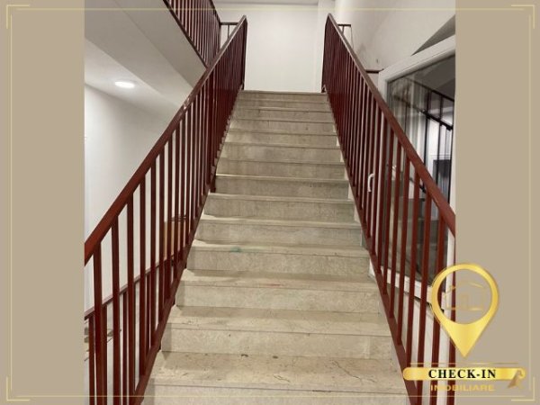 Tirane, jepet me qera apartament 2+1+BLK Kati 5, 80 m² 350 Euro (5 Maji)