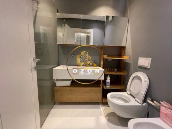 Tirane, jepet me qera apartament 2+1 Kati 3, 106 m² 650 Euro (RRUGA E KAVAJES)