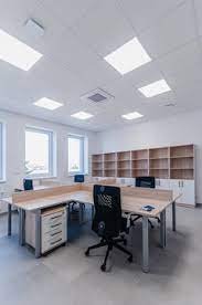 Tirane, jepet me qera zyre Kati 3, 40 m² 200 Euro