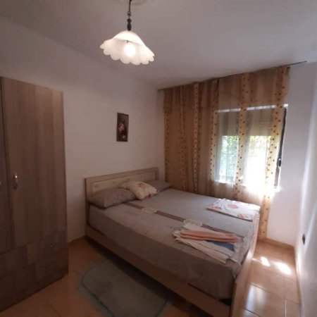 Tirane, ofert apartament 1+1 Kati 1, 60 m² 50.000 Leke (ALI DEM)