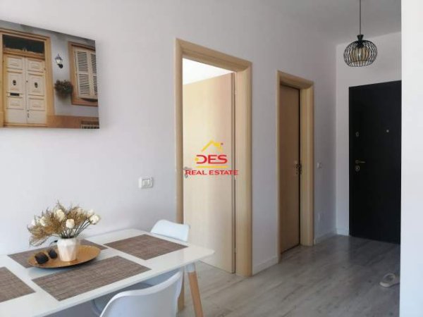 Vlore, shitet apartament 1+1+BLK Kati 4, 72 m² 75.000 Euro (Rruga Transballkanike)