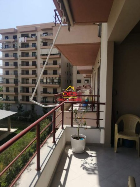 Vlore, shitet apartament 1+1+BLK Kati 4, 72 m² 75.000 Euro (Rruga Transballkanike)