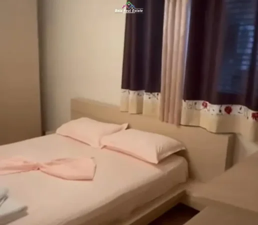 Tirane, jepet me qera apartament 3+1+Ballkon Kati 2, 120 m² 800 € (prane bkt)