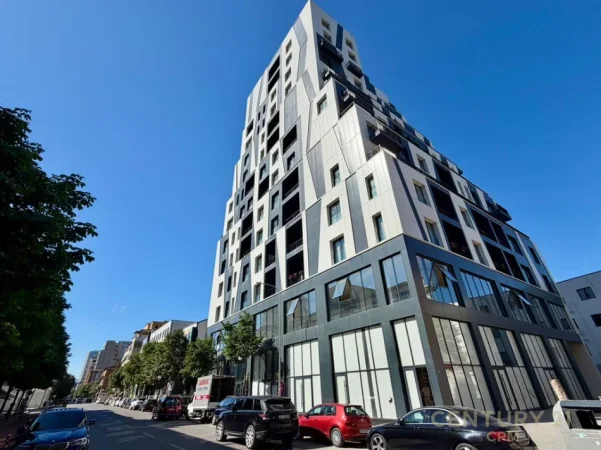 Tirane, jepet me qera zyre Kati 1, 359 m² 7.200 € (rruga e barrikadave)