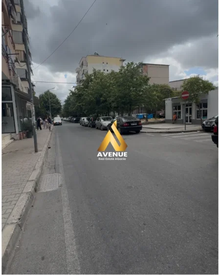 Tirane, shitet apartament 1+1+Aneks+Ballkon Kati 2, 59 m² 116.000 € (Rruga Irfan Tomini)