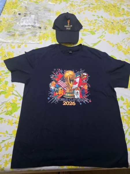 Durres,BLUZE PAMBUKU 100% ME KAPELE ME LOGON E BOTERORIT 2026