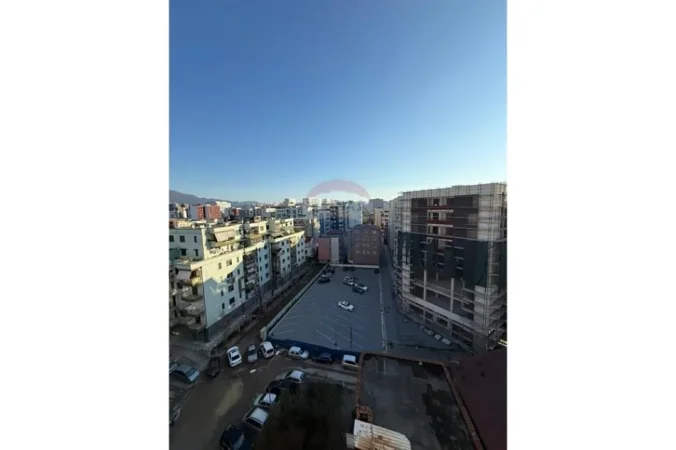 Tirane, shitet apartament , 124 m² 220.000 € 