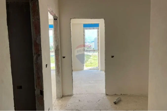 Tirane, shitet apartament , 120 m² 265.000 € 