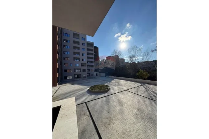 Tirane, shitet apartament , 87 m² 168.750 € 