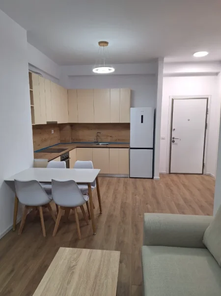 Tirane, jepet me qera apartament 1+1 Kati 4, 61 m² 40.000 LEK (Kompleksi Kaimi, ALI DEMI)  PA KOMISION