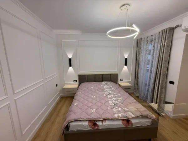 Tirane, jepet me qera apartament 1+1 , 70 m² 800 € (Rruga e kavajes)