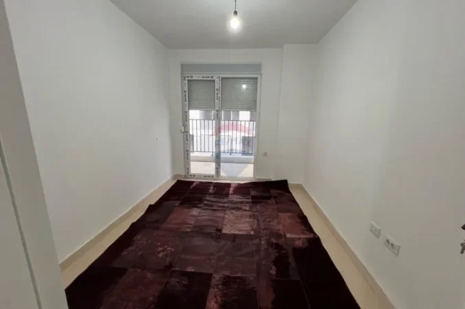 Tirane, shitet apartament , 142 m² 181.233 € 