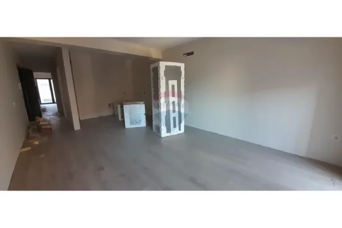 Tirane, jepet me qera apartament , 82 m² 600 € 