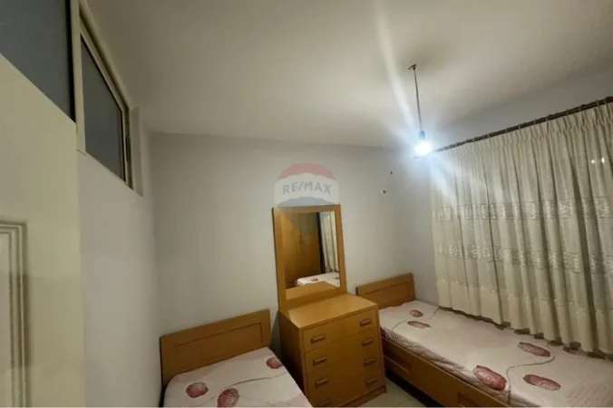 Tirane, jepet me qera apartament , 120 m² 631 € 