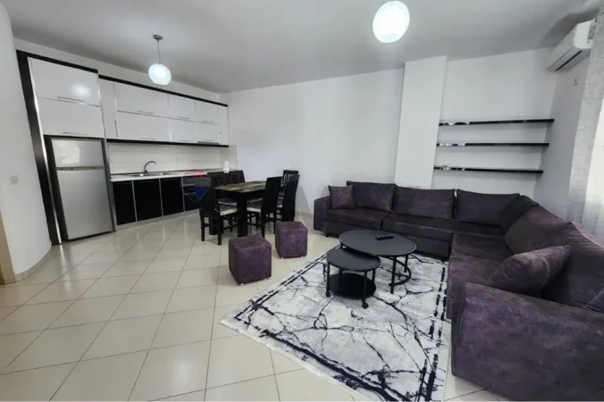 Tirane, jepet me qera apartament , 70 m² 550 € 