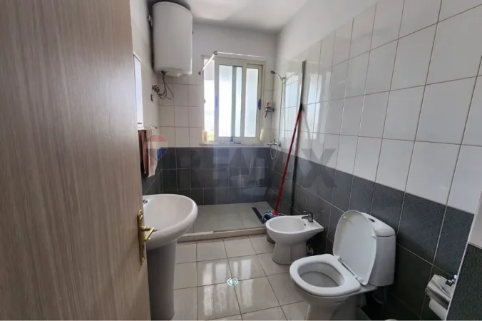 Tirane, jepet me qera apartament , 70 m² 550 € 