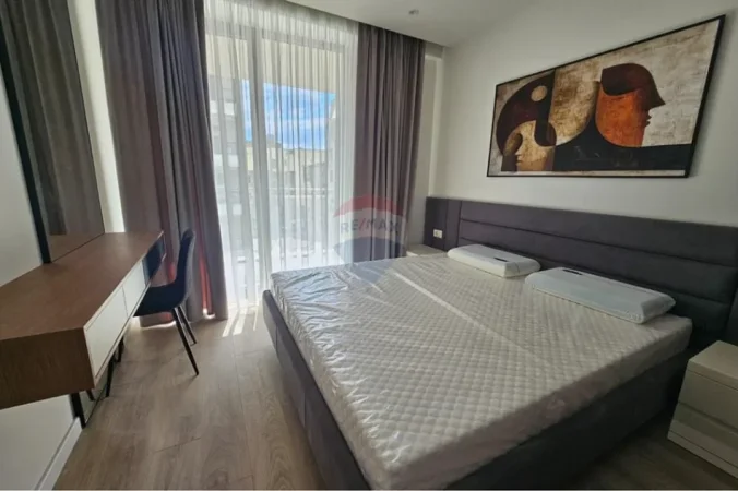 Tirane, jepet me qera apartament , 65 m² 1.000 € 