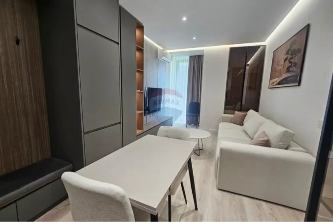 Tirane, jepet me qera apartament , 65 m² 1.000 € 