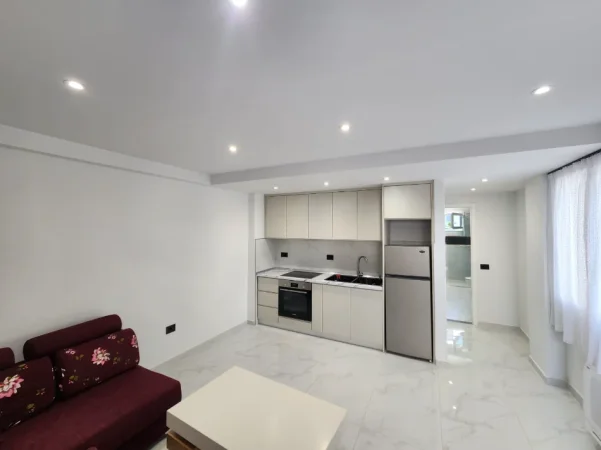 Durres, jepet me qera apartament 1+1+Aneks+Ballkon Kati 1, 60 m² 350 € 