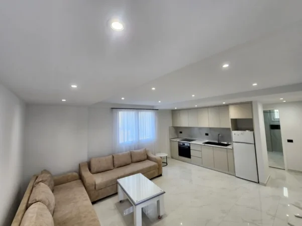 Durres, jepet me qera apartament 1+1+Aneks+Ballkon Kati 1, 60 m² 350 € 
