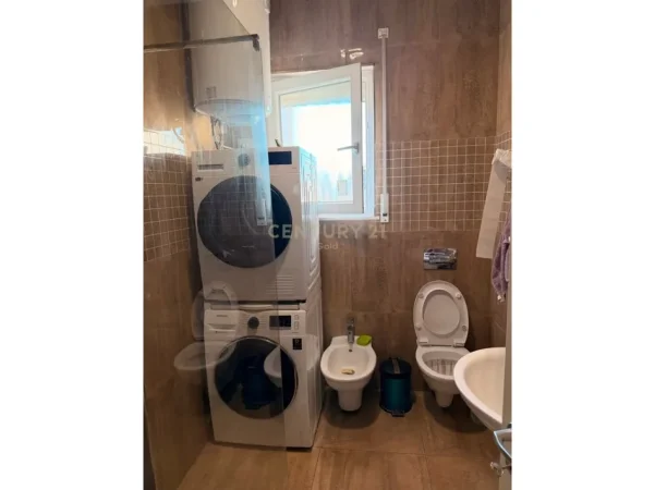 Tirane, shitet apartament 2+1+Ballkon Kati 6, 110 m² 306.900 € 