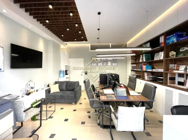 Tirane, shitet , 42 m² 82.000 € 