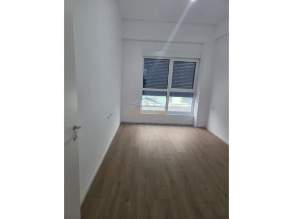 Tirane, shitet apartament 1+1 Kati 2, 59 m² 107.000 € (Rezidenca Kaimi, Ali Demi, Tirane)
