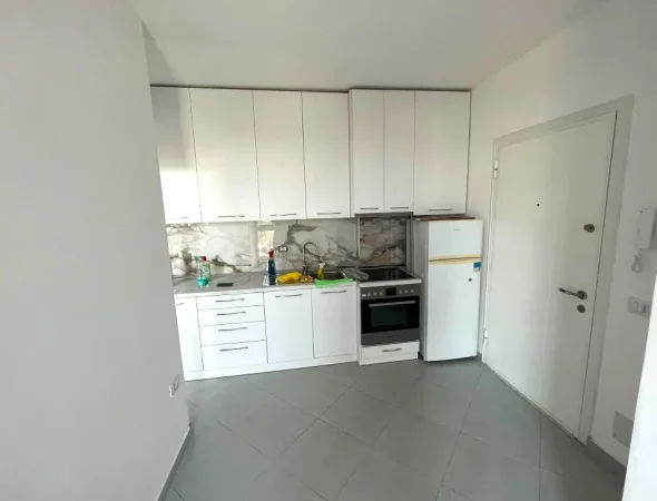 Tirane, jepet me qera apartament 1+1 Kati 7, 420 € (rruga e dibres, prane spitalit amerikan 2)