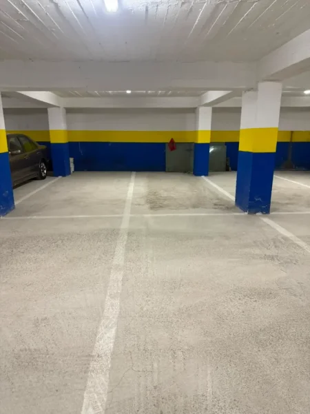 Tirane, shitet garazh | post parkimi Kati -2, 164 m² 290.000 € (Siri Kodra)