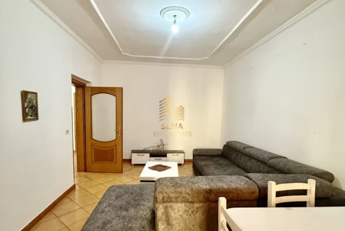 Tirane, jepet me qera apartament 2+1 Kati 5, 80 m² 500 € (Brryli)