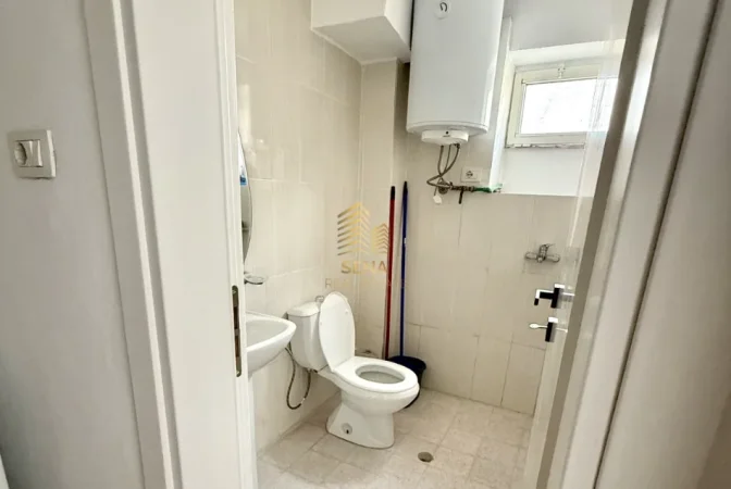 Tirane, jepet me qera apartament 1+1 Kati 2, 57 m² 480 € (Rruga Bardhyl)