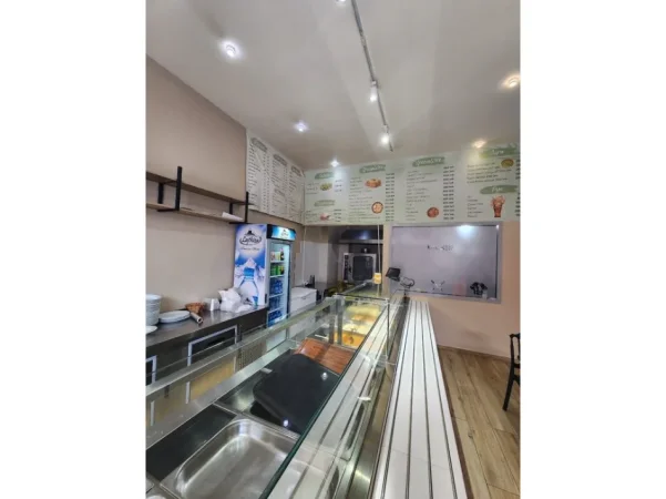 Tirane, Shitet Biznesi , Restorant Gatime Tradicionale , KOMPLEKSI DELIJORGJI 40.000 €