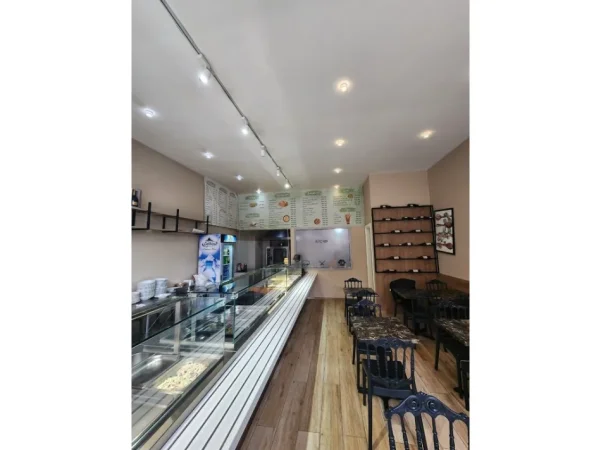Tirane, Shitet Biznesi , Restorant Gatime Tradicionale , KOMPLEKSI DELIJORGJI 40.000 €