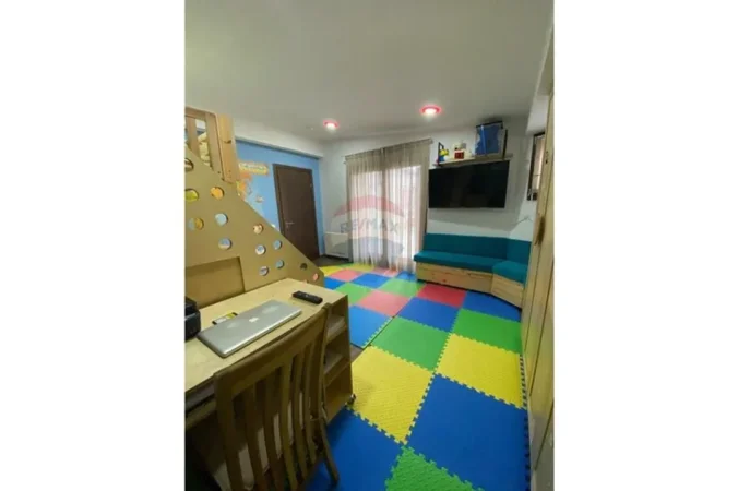 Penthouse me qira ne Yzberisht