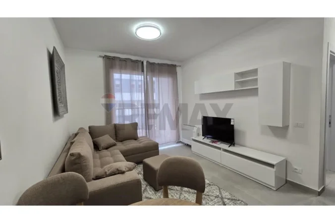 Tirane, jepet me qera apartament 1+1+Ballkon Kati 2, 65 m² 450 € (Univers City)