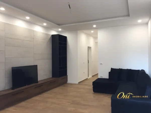 Tirane, jepet me qera 2+1 Kati 6, 117 m² 700 € (IRFAN TOMINI)