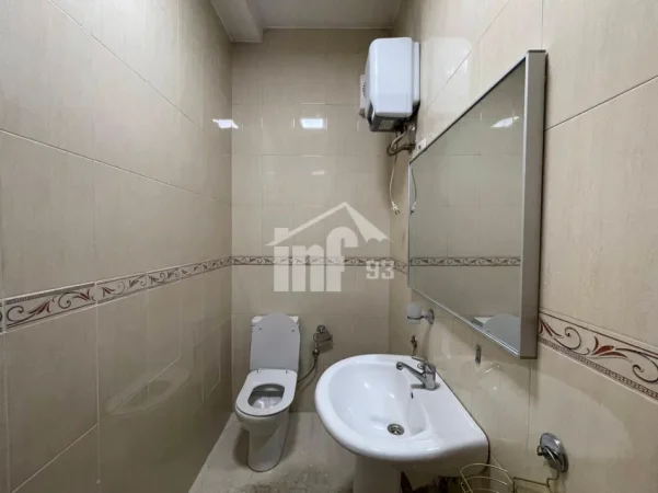 Tirane, shitet zyre Kati 1, 83 m² 292.000 € (NE QENDER, PRANE TOPTANI CENTER)