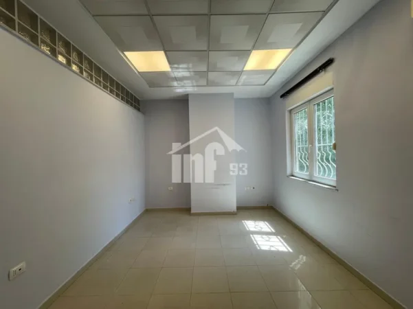 Tirane, shitet zyre Kati 1, 83 m² 292.000 € (NE QENDER, PRANE TOPTANI CENTER)