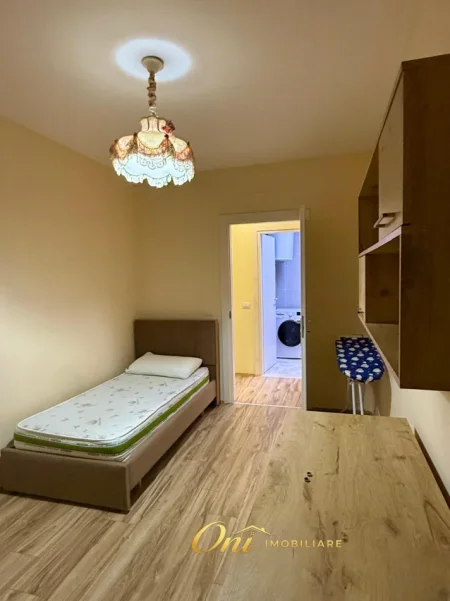 Tirane, jepet me qera apartament 2+1 Kati 6, 90 m² 750 € (KOMPLEKSI FIORI DI BOSKO)