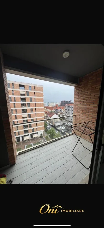 Tirane, jepet me qera apartament 2+1 Kati 6, 90 m² 750 € (KOMPLEKSI FIORI DI BOSKO)