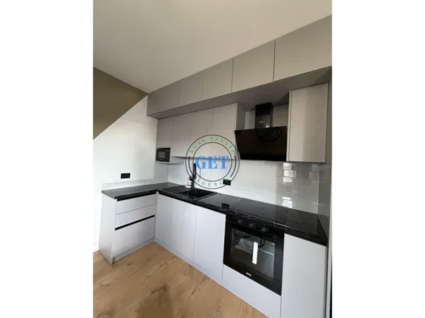 Durres, shitet apartament 1+1 Kati 4, 65 m² 85.000 € (Shkëmbi i Kavajës)