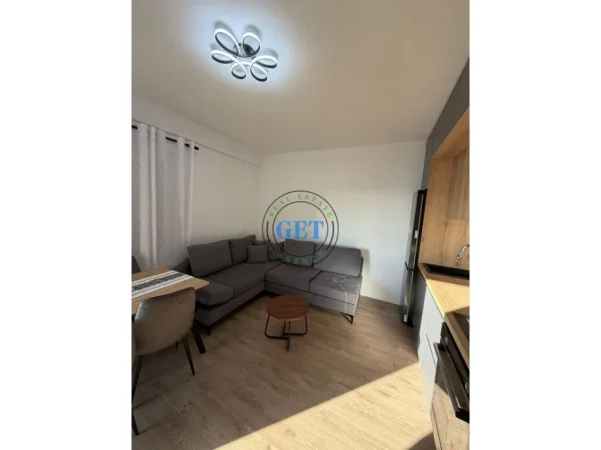 Durres, shitet apartament 1+1 Kati 4, 65 m² 85.000 € (Shkëmbi i Kavajës)