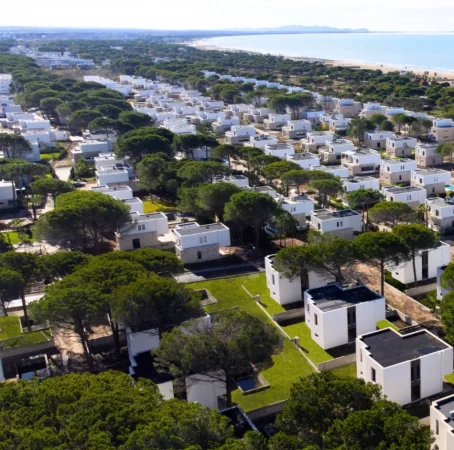 Durres Plazh, shitet Vile 2 Katshe , 230 m² 1.300.000 € (GJIRI I LALZIT)