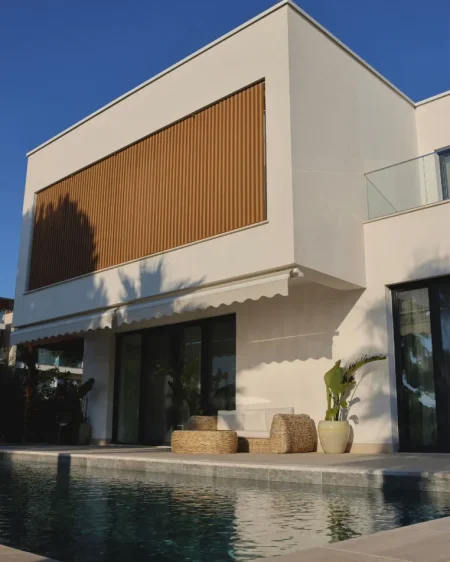 Durres Plazh, shitet Vile 2 Katshe , 230 m² 1.300.000 € (GJIRI I LALZIT)
