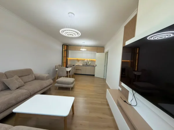 Shqiperi, jepet me qera apartament 2+1+Ballkon Kati 3, 89 m² 600 € (Rruga Lidhja e Prizrenit)