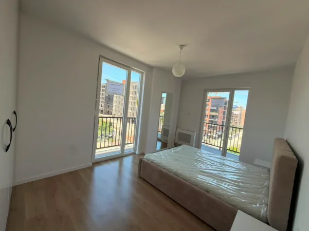 Shqiperi, jepet me qera apartament 2+1+Ballkon Kati 3, 89 m² 600 € (Rruga Lidhja e Prizrenit)
