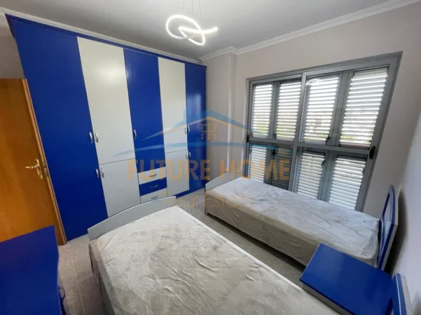 Tirane, shitet apartament 3+1+Ballkon Kati 2, 149 m² 310.000 € (KOMUNA E PARISIT)