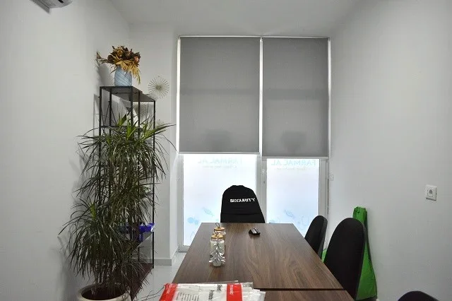 Tirane, jepet me qera apartament 2+1+Ballkon , 106 m² 1.200 € (Komuna Parisit)
